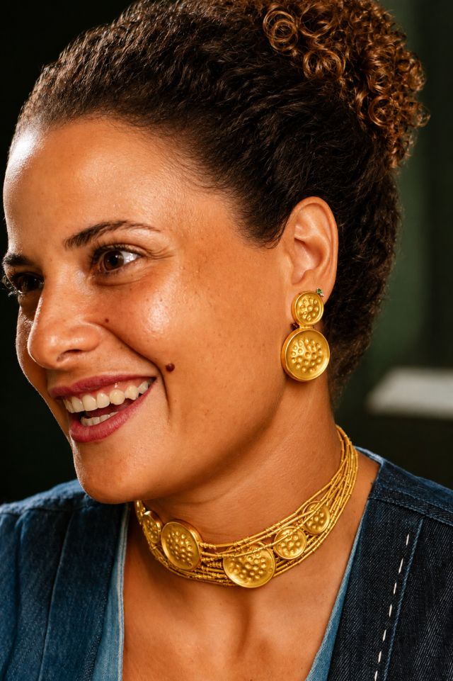 ميار شريف تختار قطعاً مميزة من Nado’s Jewellery