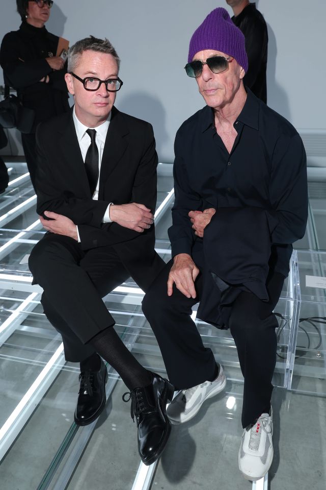 Nicolas Winding Refn وJacques Herzog في عرض Prada لربيع وصيف 2027