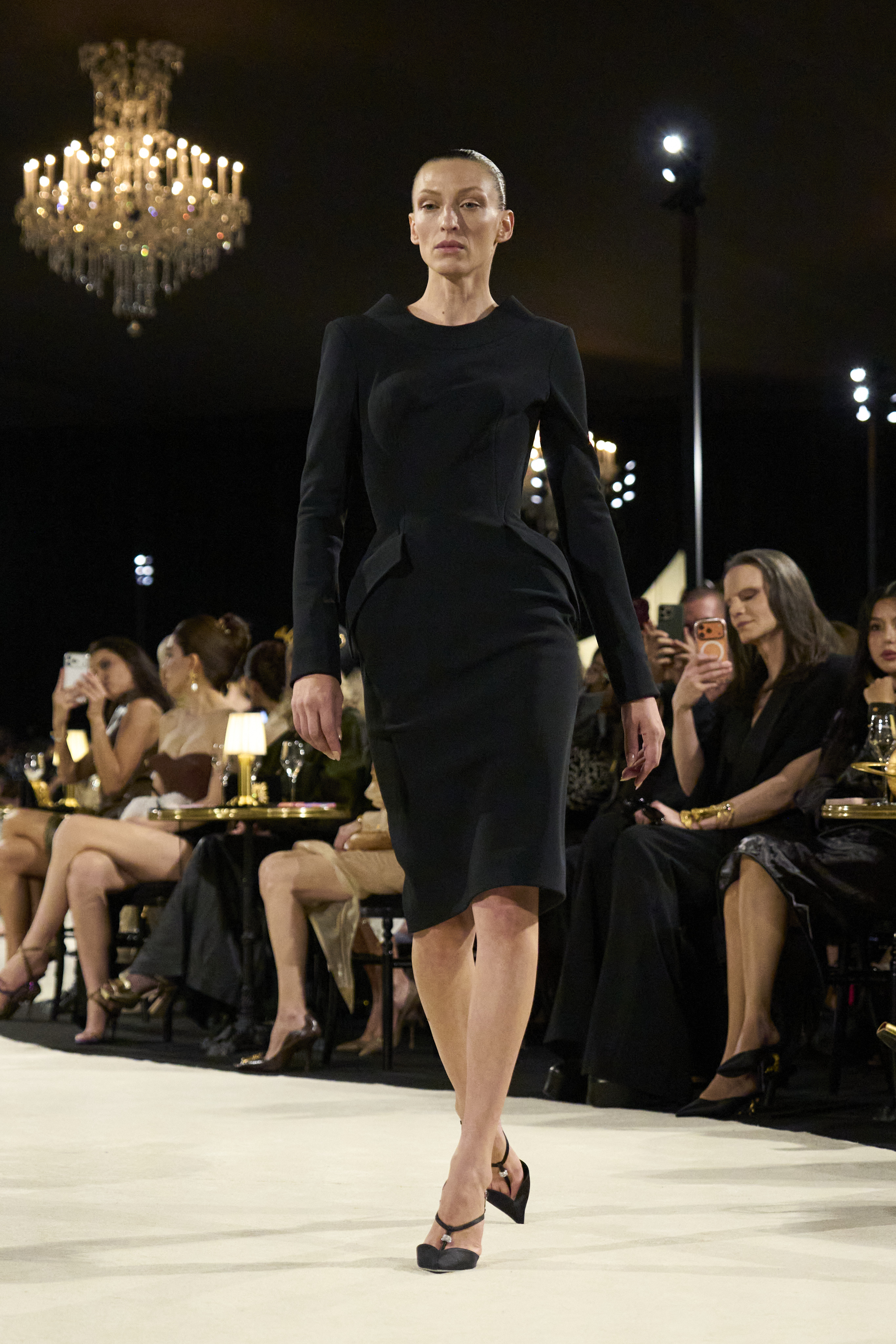 SCHIAPARELLI RTWSS27 Look 1 SCHIAPARELLI RTWSS27 Look 1