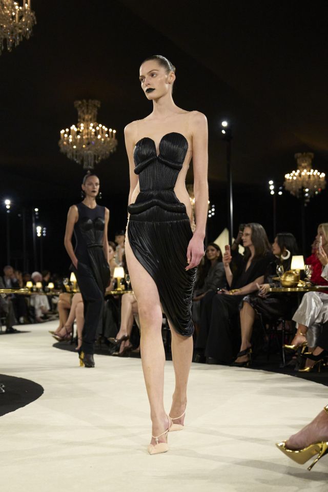 SCHIAPARELLI_RTWSS27_15