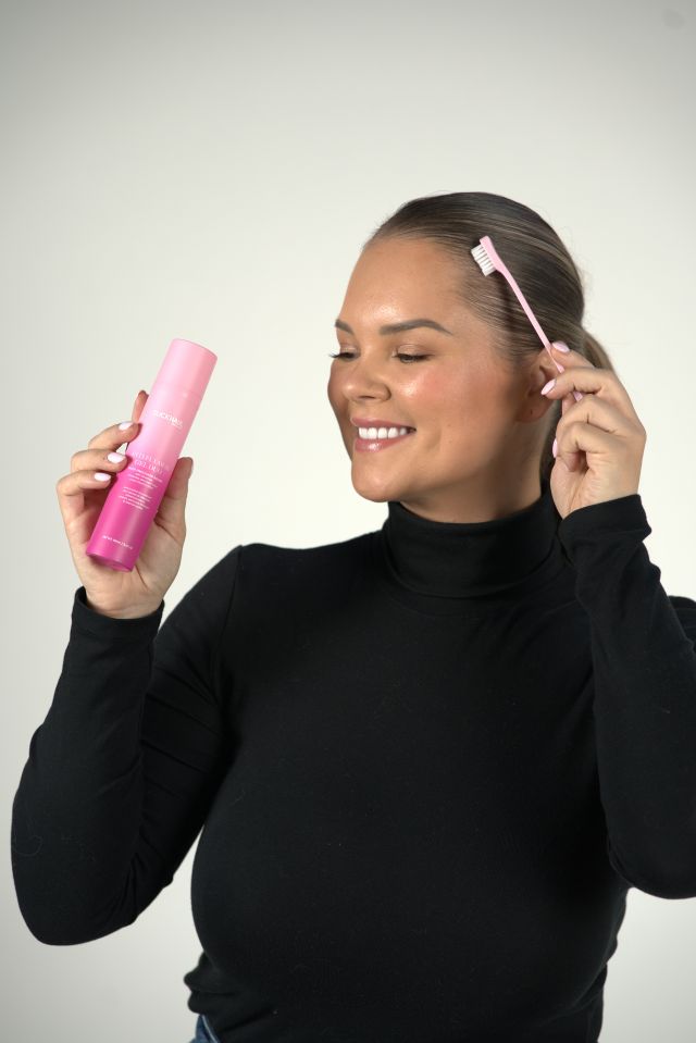 شعر أملس ومصفّف بإتقان من SLICKHAIR