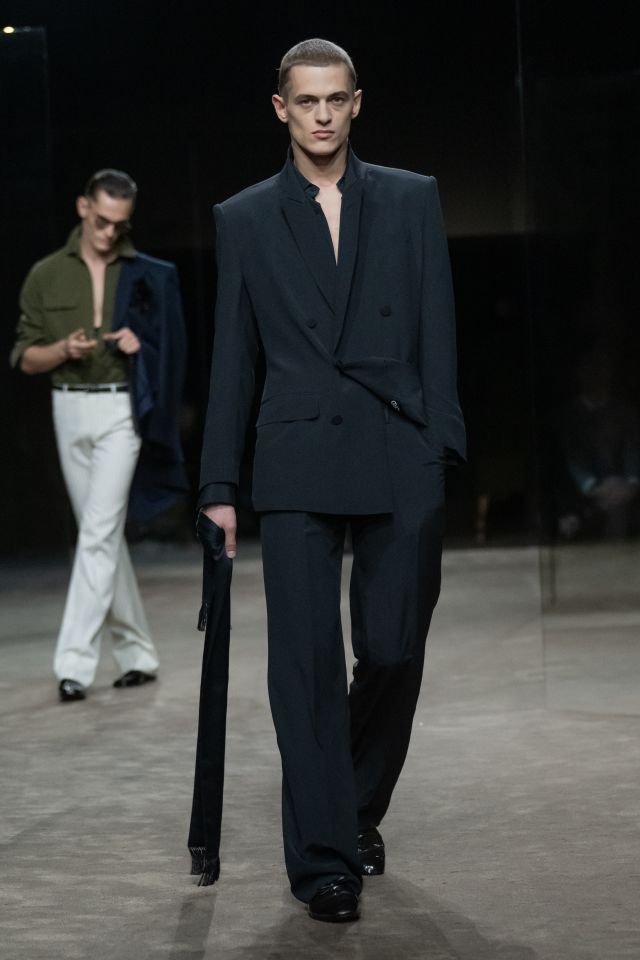 من مجموعة أزياء Tom Ford لربيع وصيف 2027