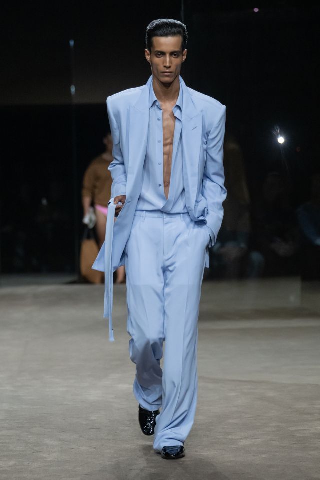 من مجموعة أزياء Tom Ford لربيع وصيف 2027