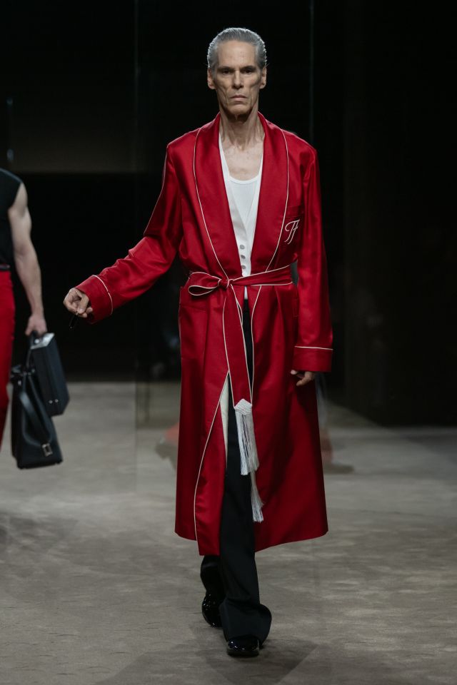 من مجموعة أزياء Tom Ford لربيع وصيف 2027