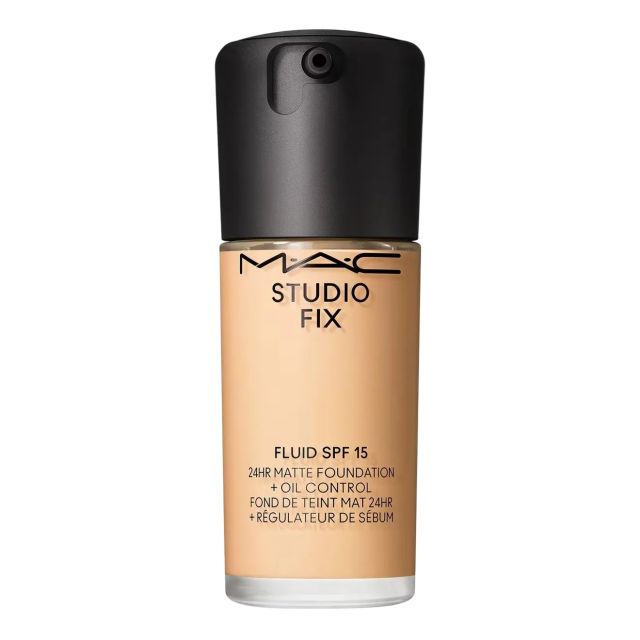 كريم أساس Studio Fix Fluid SPF 15 24Hr Matte من M.A.C