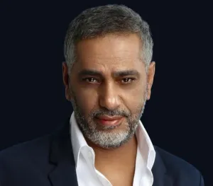 بعد غياب 14 عاماً.. فضل شاكر في الرياض والإقبال الجماهيري استثنائي