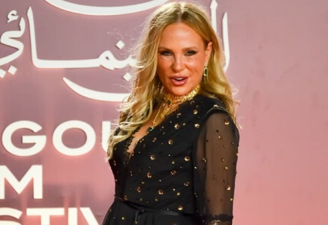 شيرين رضا لمنتقدي إطلالتها: لا يوجد من يصرف عليَّ.. ومن لا تعجبه لا يشاهد (فيديو)