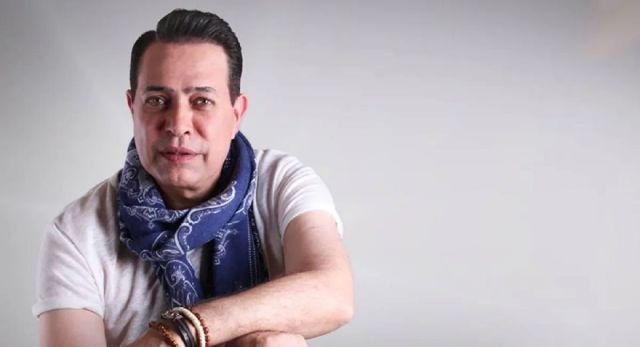 وفاة شقيق حكيم... ومجدي الشافعي ومصطفى كامل ينعَيانه