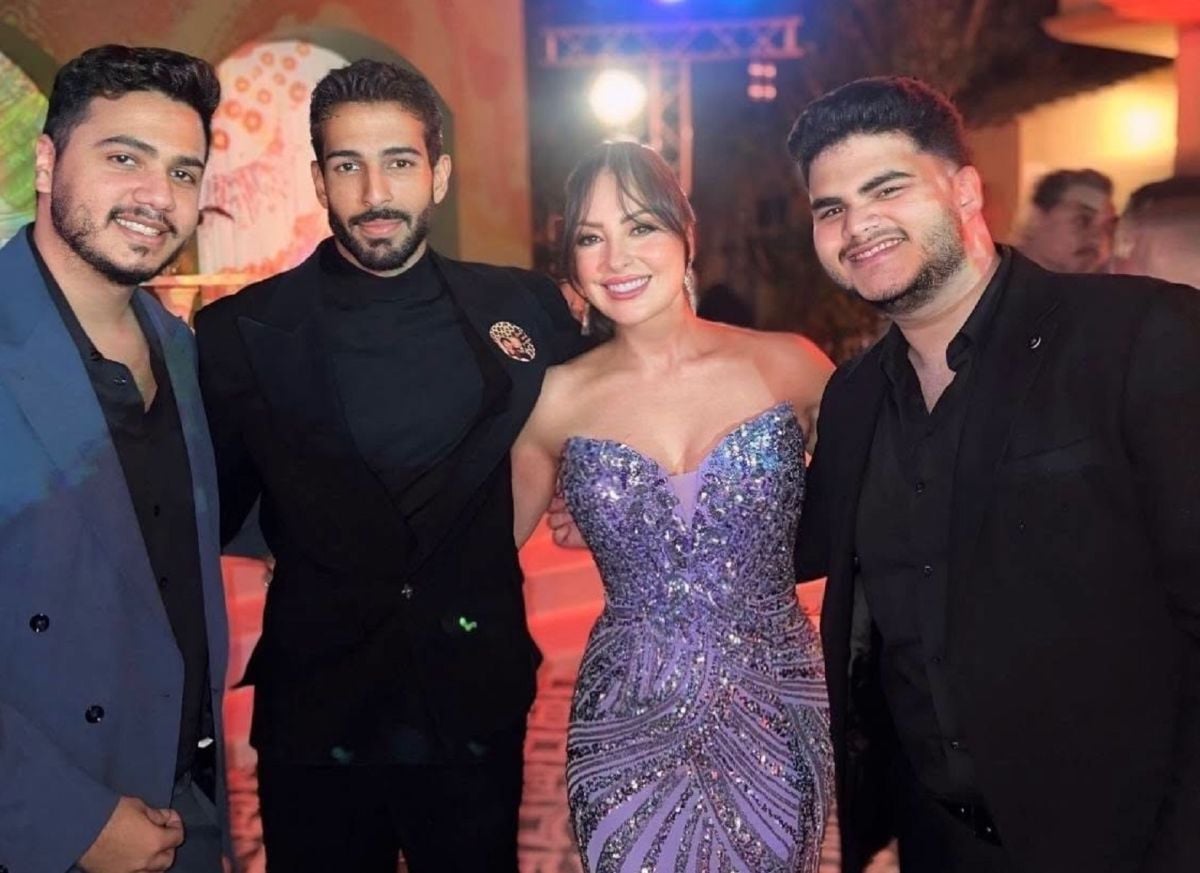  آيات أباظة وعمرو محمود ياسين يحتفلان بخطوبة ابنتهما بحضور نجوم الفن