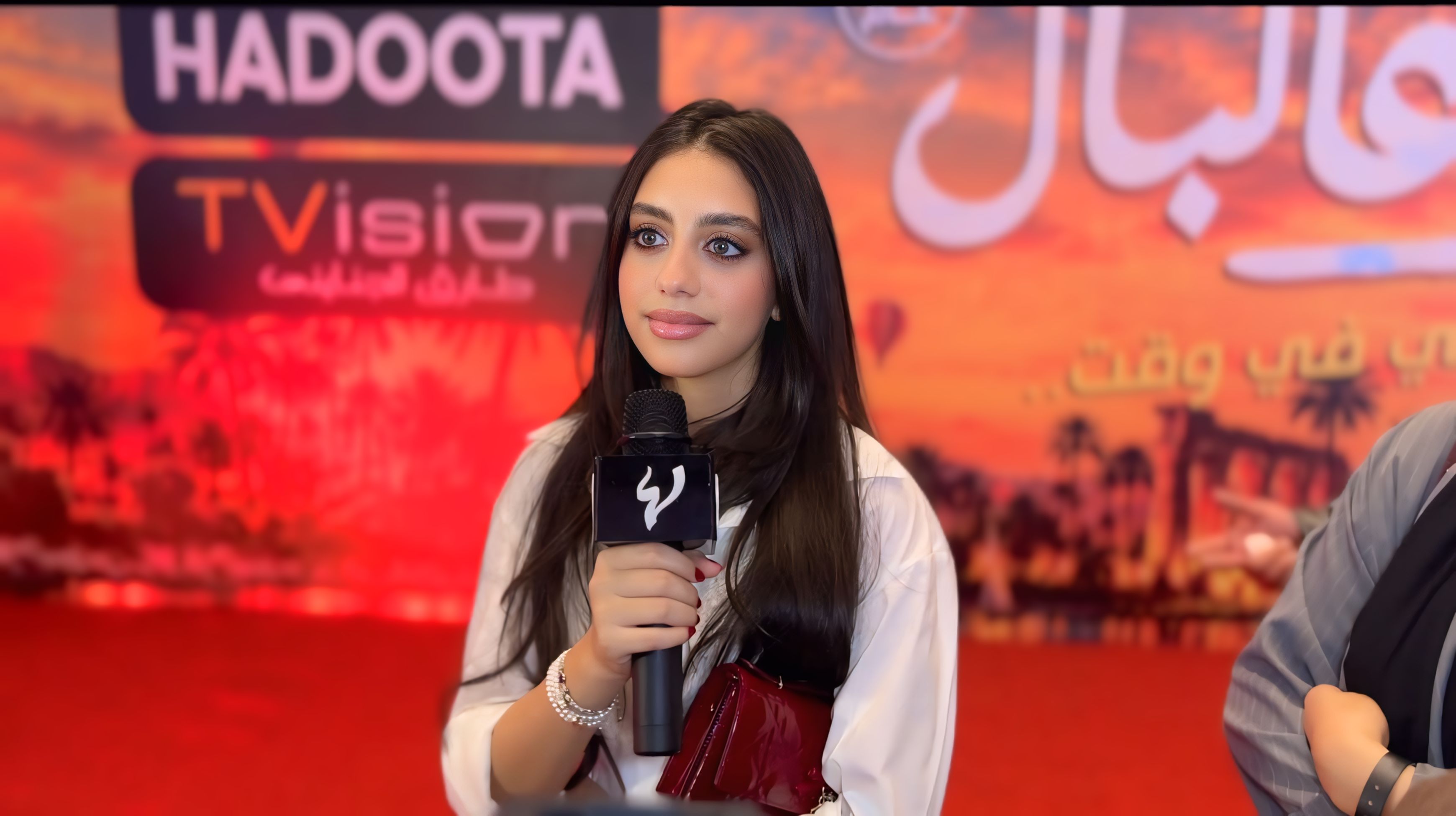 ياسمينا العبد ياسمينا العبد