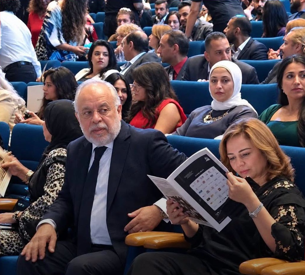 أشرف زكي وإلهام شاهين في حفل افتتاح المهرجان