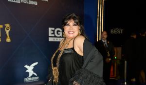 أحمد سعد يتفاعل مع النجوم بعفوية بسبب اختفاء صوته (فيديو)