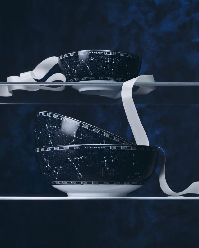 تصاميم مستوحاة من الكوكبات الفلكية تبرز في مجموعة Zodiaco من Dolce&Gabbana Casa