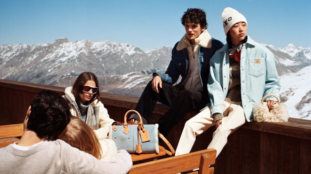 إكسسوارات شتوية من Louis Vuitton تستحضر أجواء الجبال المغطاة بالثلوج