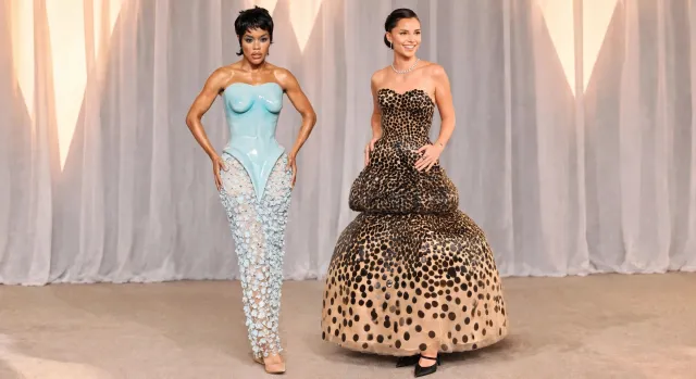 إندي نافاريت وتيانا تايلور.. جرأة الهوت كوتور تتحدث بلغة Schiaparelli