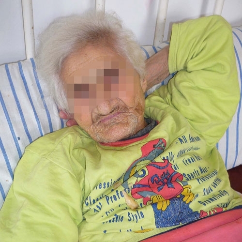 دار المسنين... إهانة أم إعانة؟!