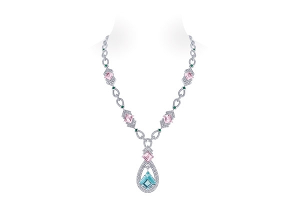 قوة السلاسل الناعمة  في مجموعة المجوهرات Chain Attraction من LOUIS VUITTON