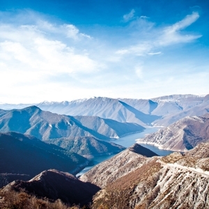 مقدونيا وطن الإسكندر الكبير