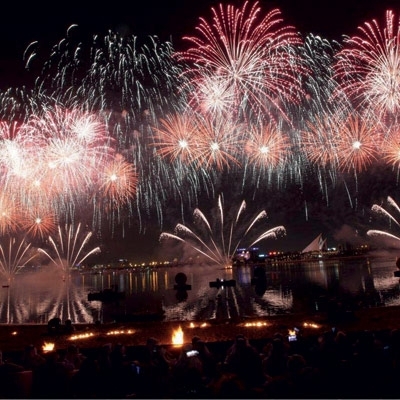 انطلاق الدورة الثامنة عشرة