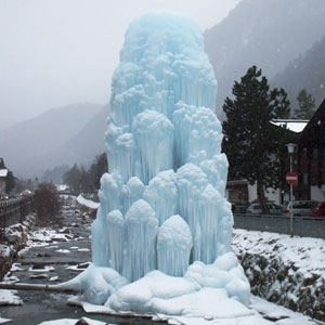 أورتيساي Ortisei وكناتزي Canazei في إيطاليا