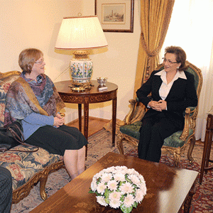 السيدة المصرية الأولى سوزان مبارك