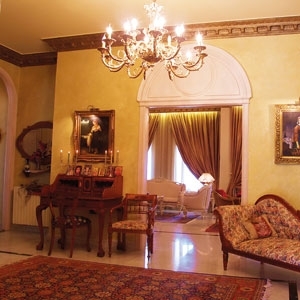 منزل آل هلال الزحليّ...