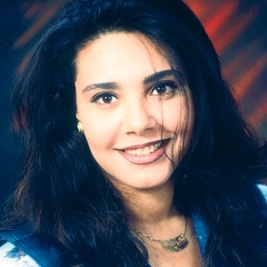 سعوديات ومصريات حالمات بألقاب سفيرات