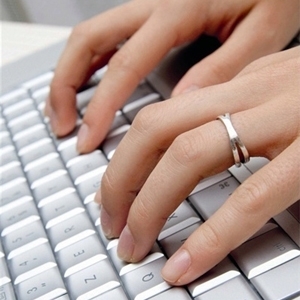 أيها الأزواج انتبهوا