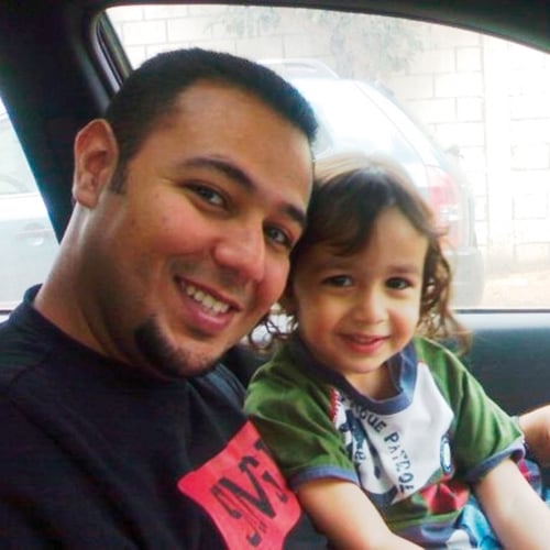 إنهم يفضلون الصبي! شهادات من الخليج العربي