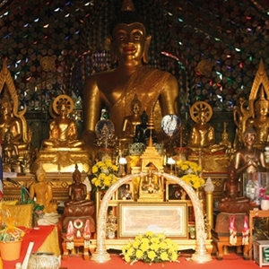 شاتوشكا وشيانغ ماي في تايلاند