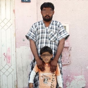 إغتصاب طفل وقتله داخل حمام مسجد في دبي!!