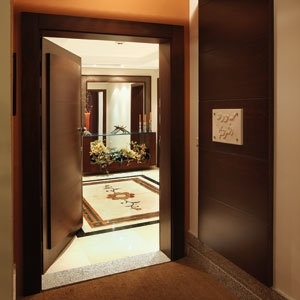 شقّة تنبض فناً  