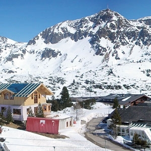 أوبرتورن Obertauern وإنسبروك Innsbruck في النمسا