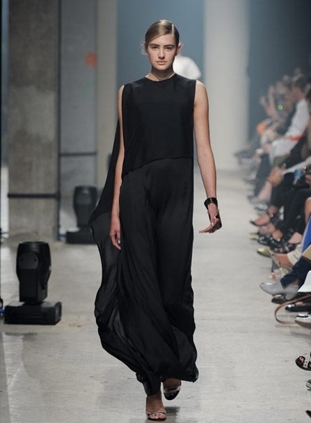 Maison rabih Kayrouz من عروض باريس لربيع وصيف <strong>2014</strong>