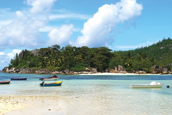 جزر السيشيل فردوس استوائي يحتفل بنهاية العام على طريقته