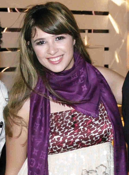 ياسمين عبد العزيز