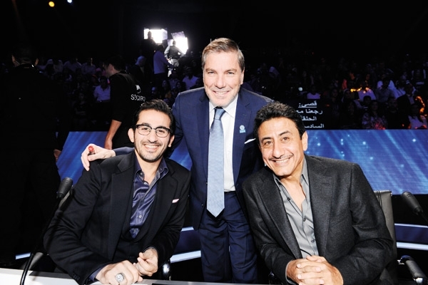 مع علي وناصر 