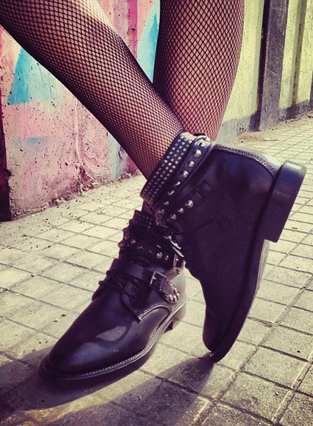 في الكواليس Behind The Scenes