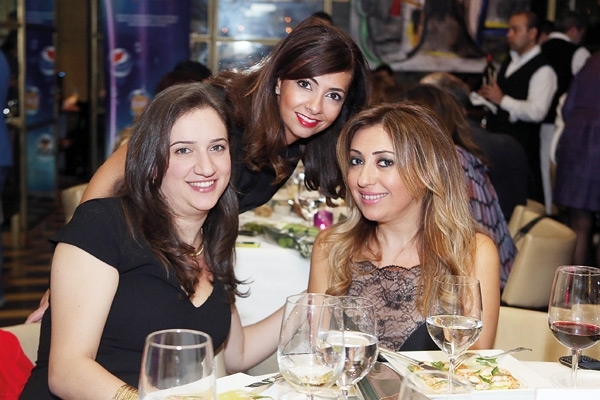 رولا عمار وآمال كسباني وتانيا توما