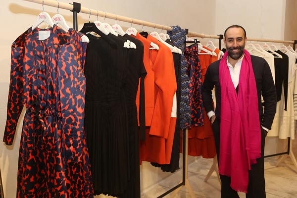 جديد المصمم ربيع كيروز في موسم الأعياد