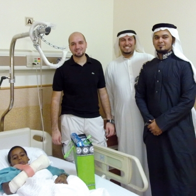 متطوعون للعمل الخيري من منظور إسلامي وإنساني