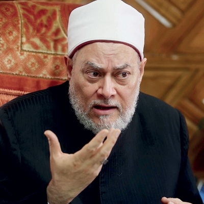 فتوى لمفتي مصر تحاول حسم الصراع حولها...