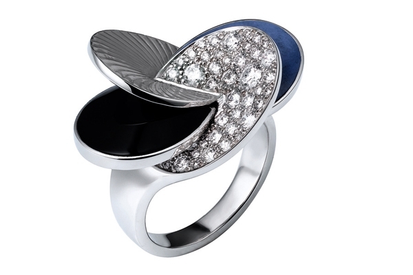 تألقي في موسم السهرات بأرقى المجوهرات