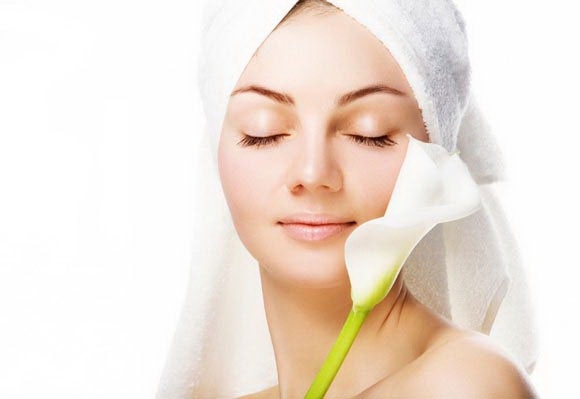 هكذا تستعملين قناع الزيت لشعرك !