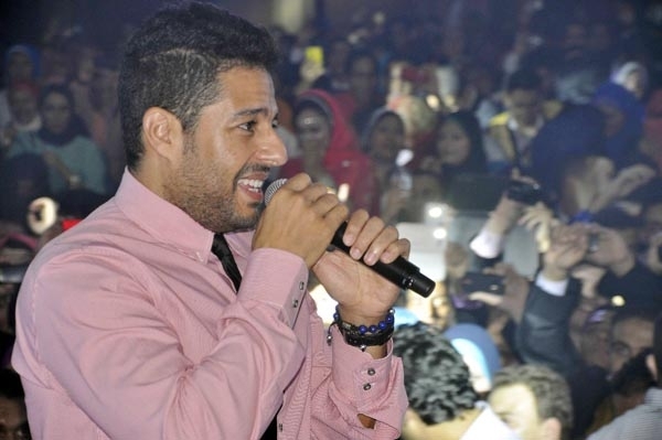 محمد حماقي وزوجته ينتظران مولودهما الأول