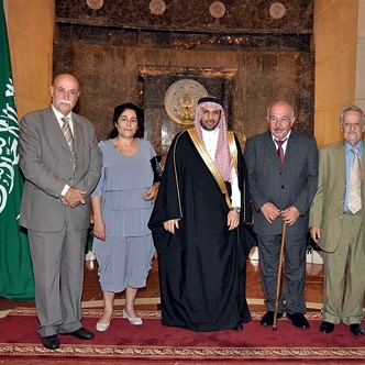 طالبات وطلاب سعوديون في لبنان