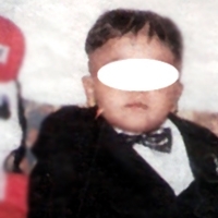 طفل... بطل 40 دعوى!