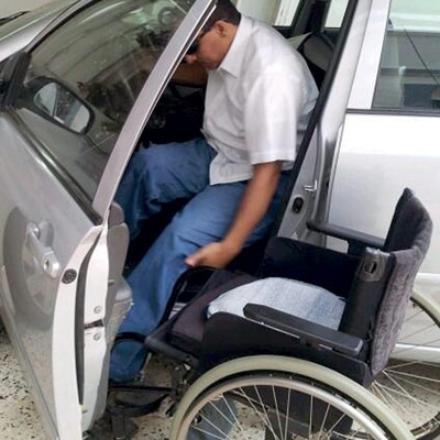 تحدّيا الإعاقة بالزواج