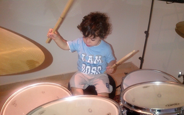 طفلك ودروس الموسيقى