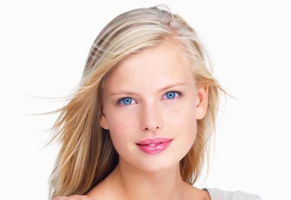  أهم <strong>10</strong> أمور ينبغي تجنبّها للحفاظ على بشرة مشرقة وشابة